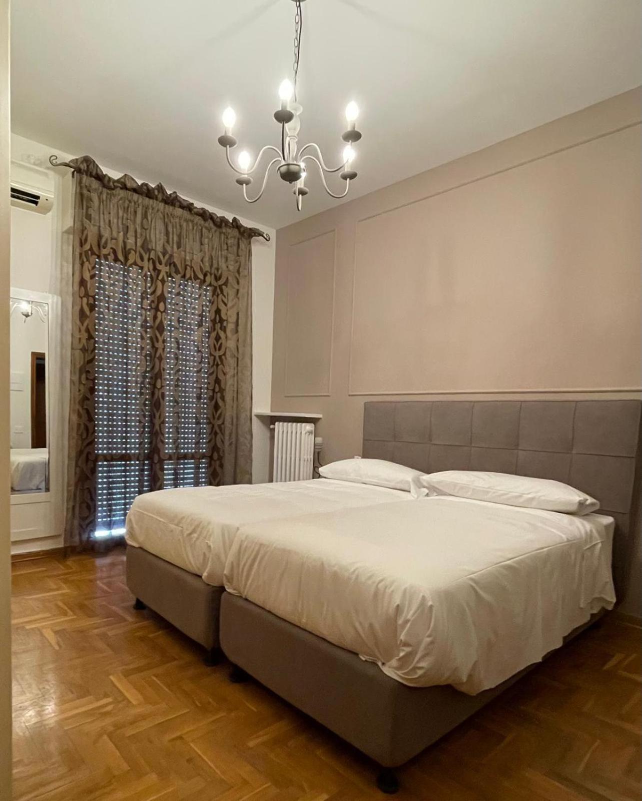 غامباسي تيرمي Residenza Sandrini المظهر الخارجي الصورة